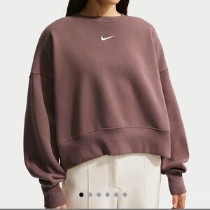 Sportswear Phoenix Fleece Over-Oversized Crew Neck Sweatshirt